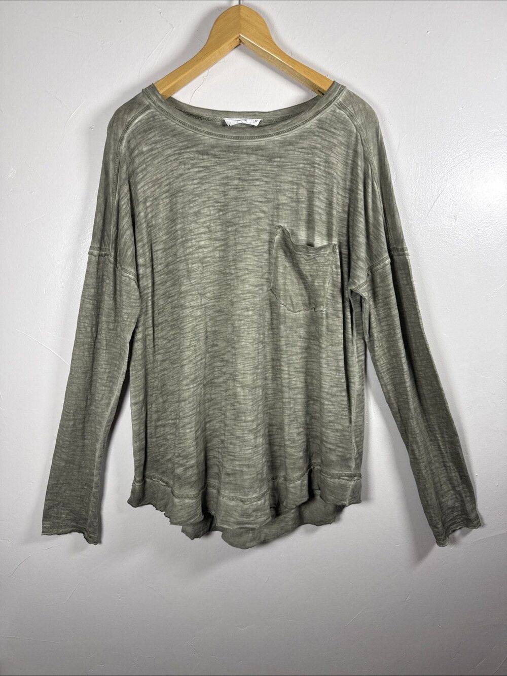 Talulah Sage Green Henley Reverse Seam Long Sleeve Shirt Size Medium Lagenlook